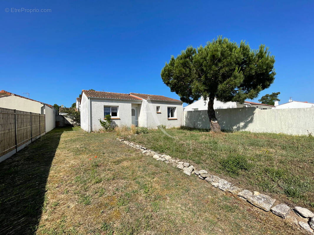Maison à L&#039;AIGUILLON-SUR-MER