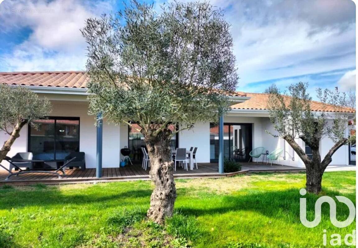 Photo 1 - Maison à LACANAU