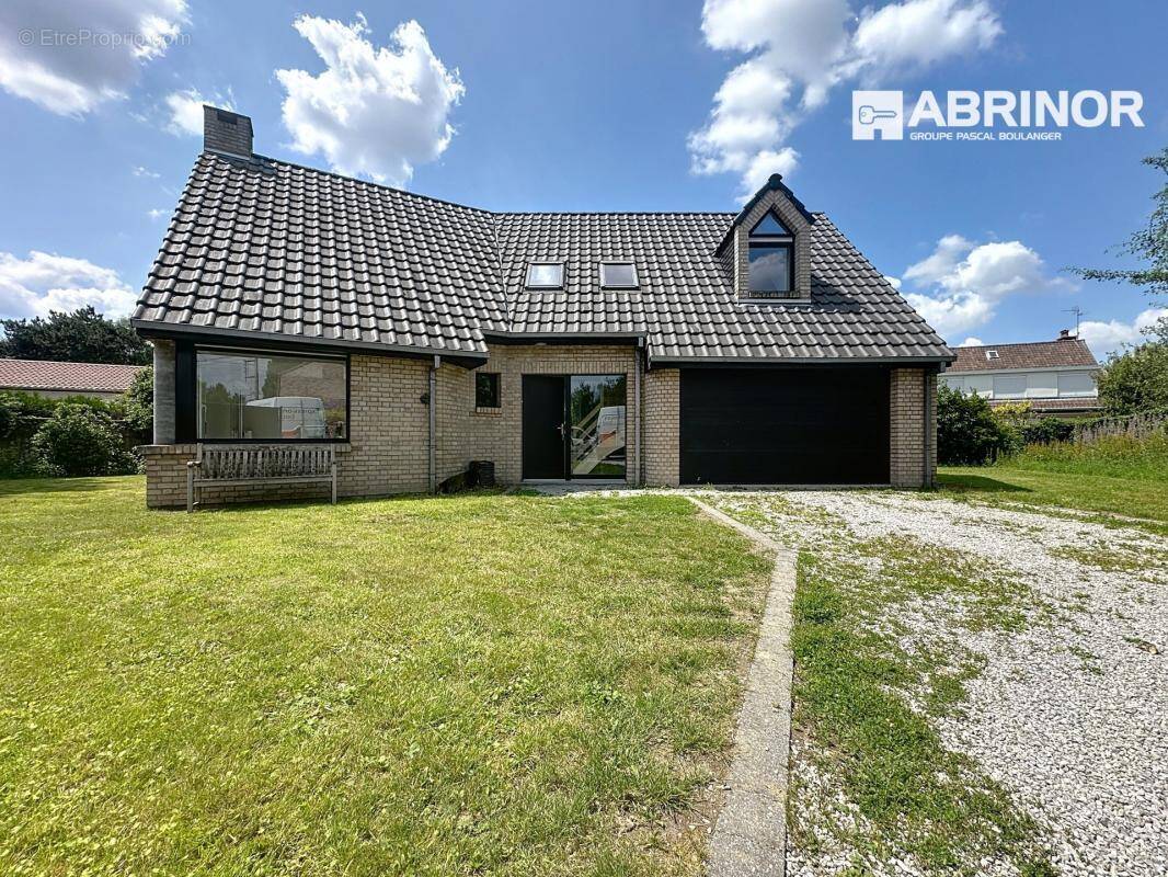 Maison à MARCQ-EN-BAROEUL