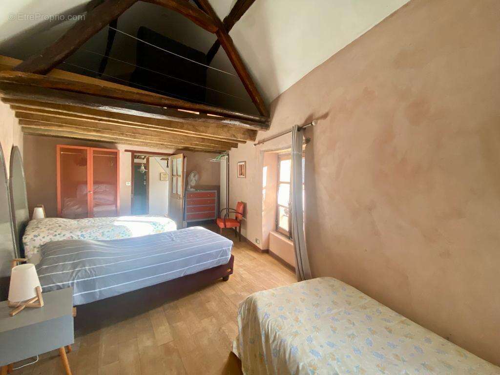 Maison à ETAMPES