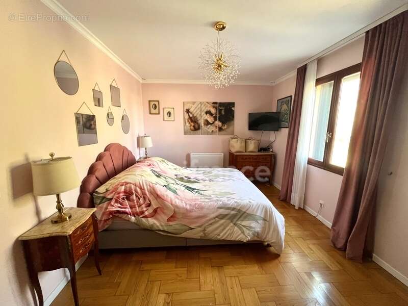 Maison à CERESTE