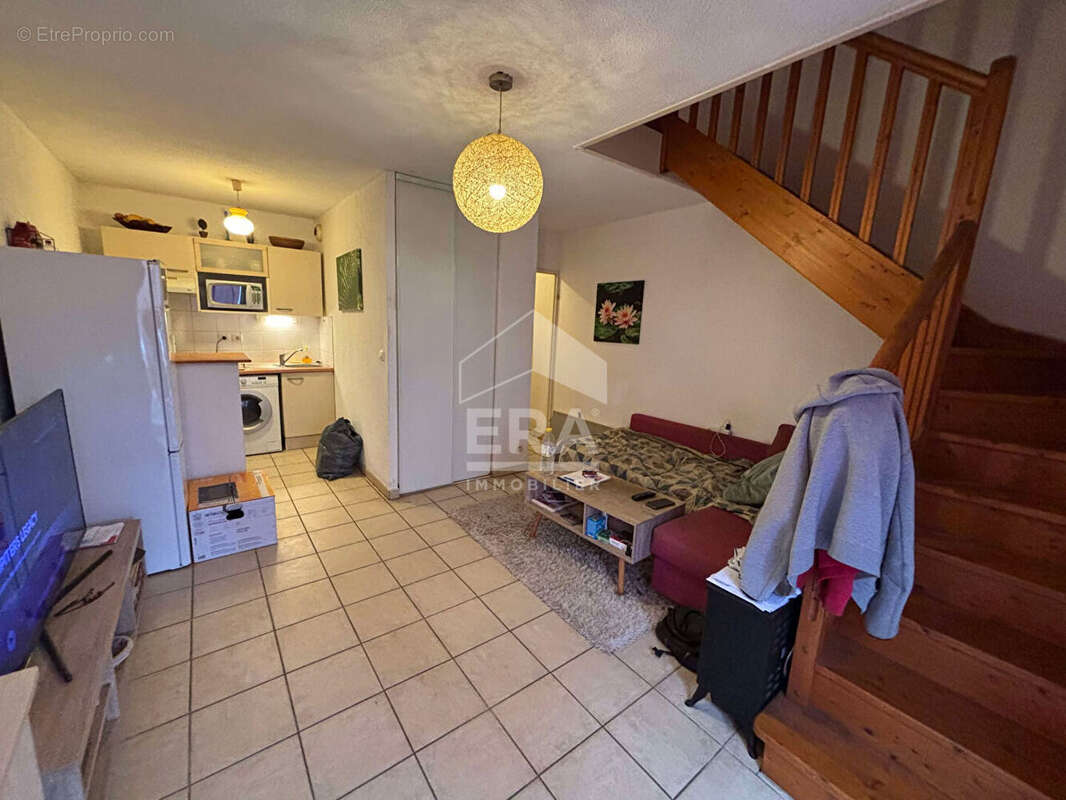 Appartement à AUBIE-ET-ESPESSAS