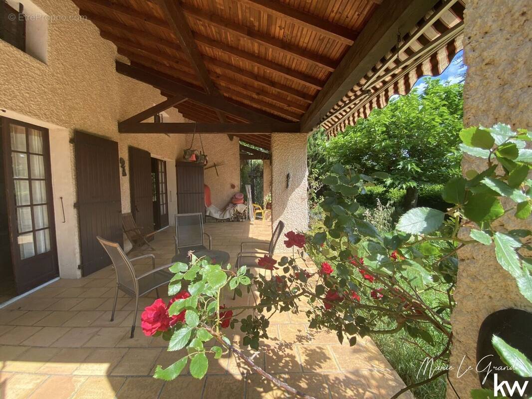 Maison à BURLATS