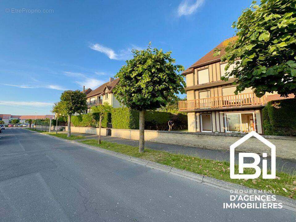 Appartement à OUISTREHAM