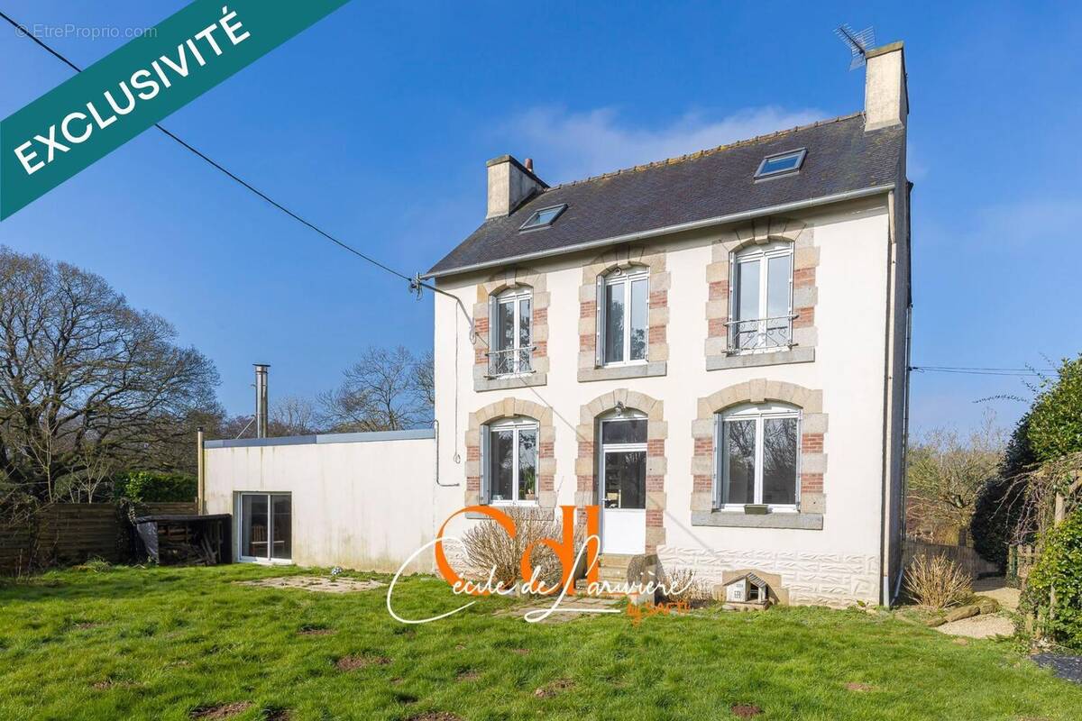 Photo 1 - Maison à PLOUGOURVEST