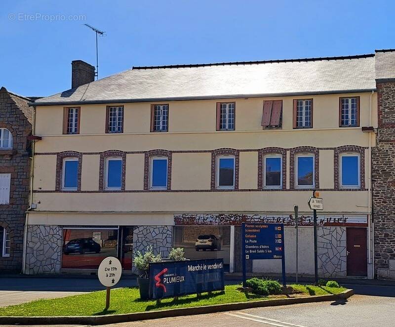 Appartement à PLUMIEUX