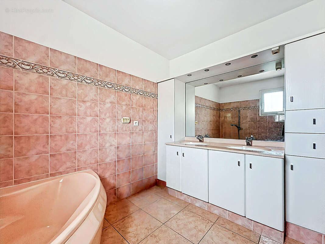 Maison à MARSEILLE-13E