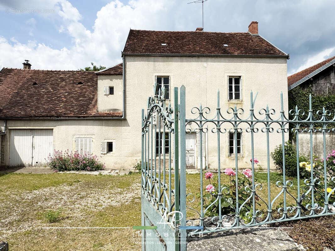 Maison à DIJON