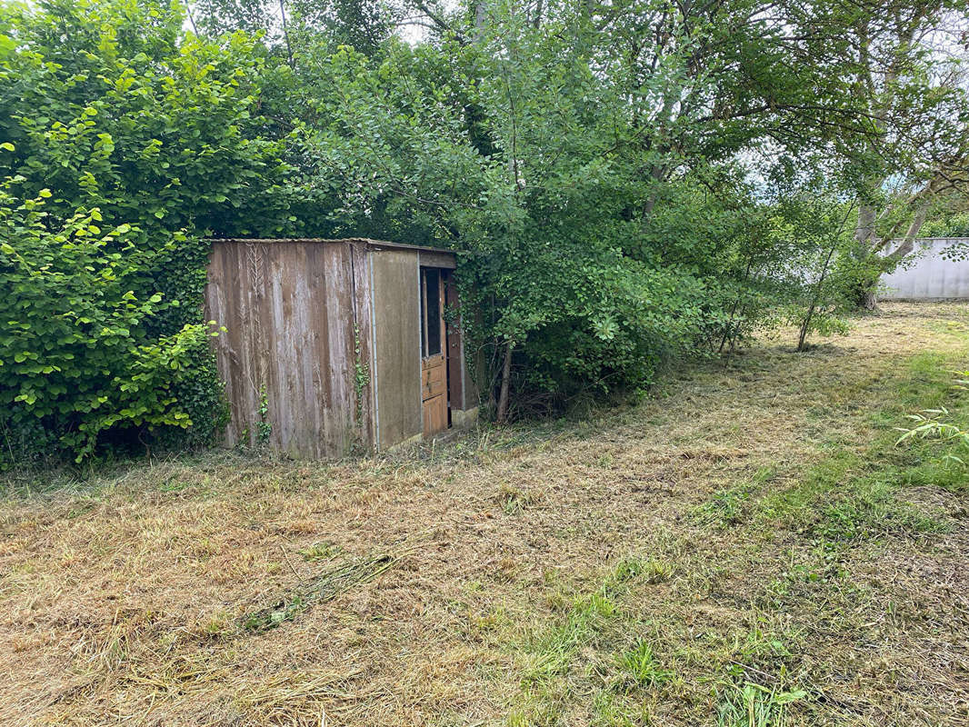 Terrain à NANTEUIL-LES-MEAUX