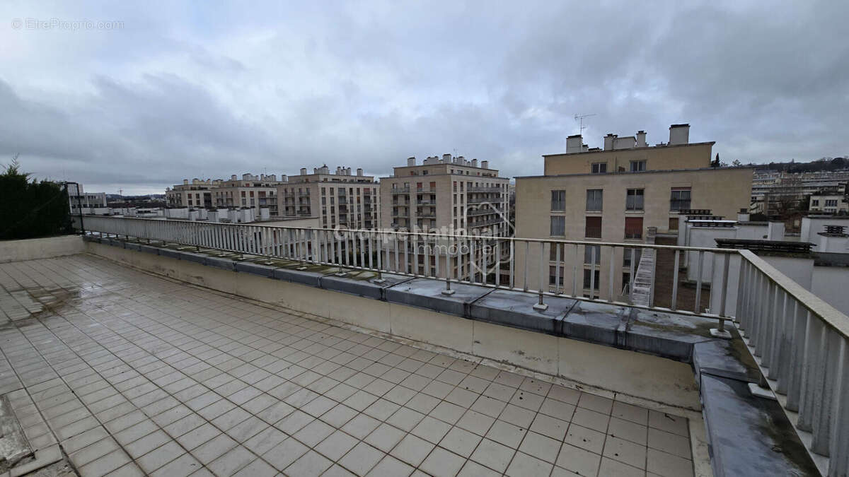 Appartement à VERSAILLES