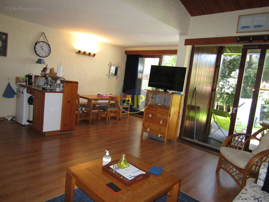 Maison à LACANAU