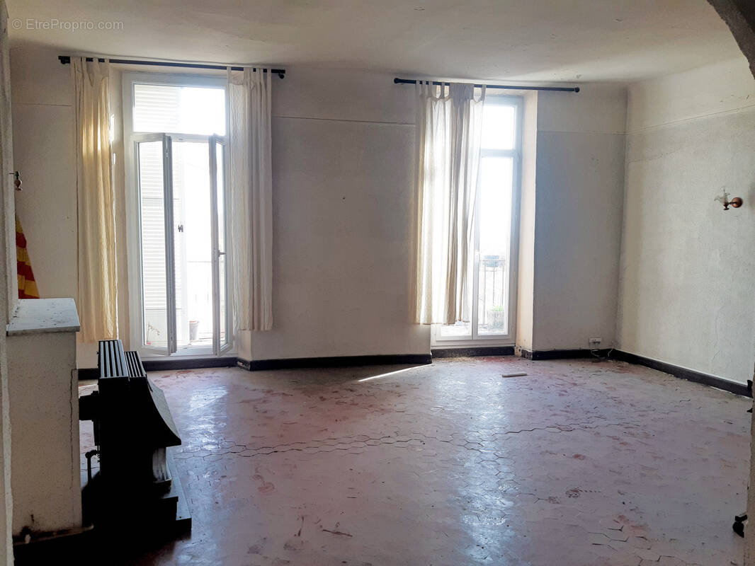 Appartement à HYERES