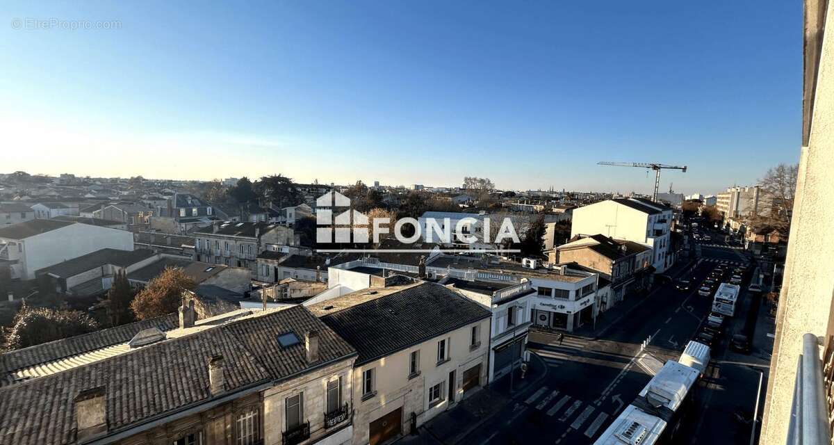 Appartement à BORDEAUX