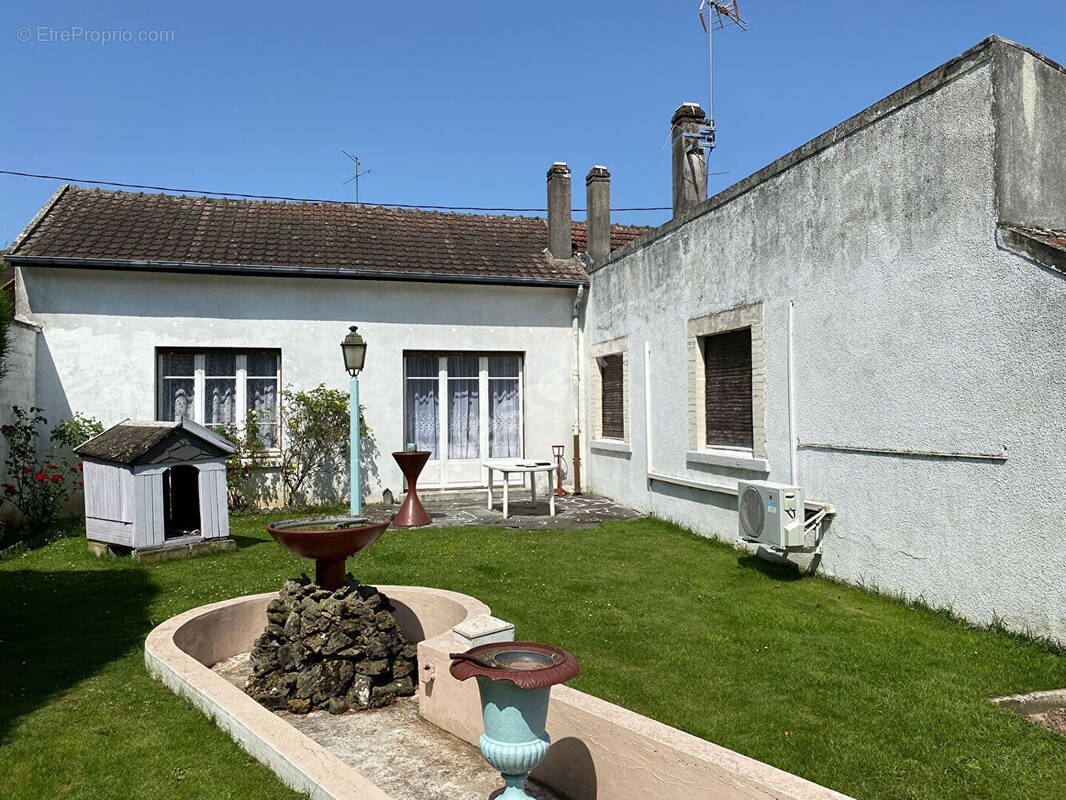 Maison à TERGNIER