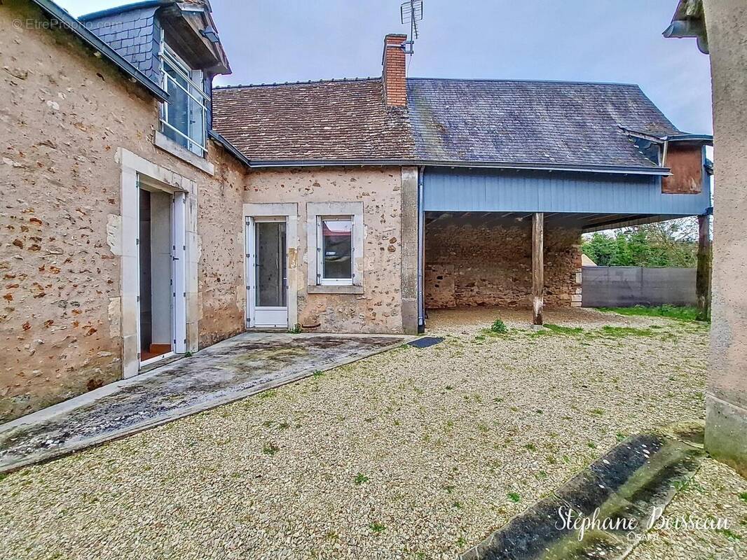 Photo 1 - Maison à LA FLECHE