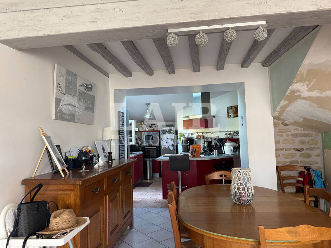 Maison à DAMIGNY