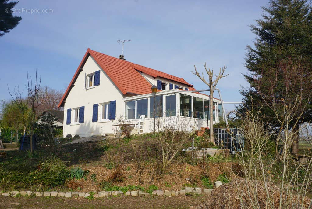 Maison à PARAY-LE-MONIAL