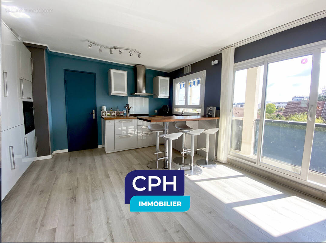 Appartement à CHATILLON