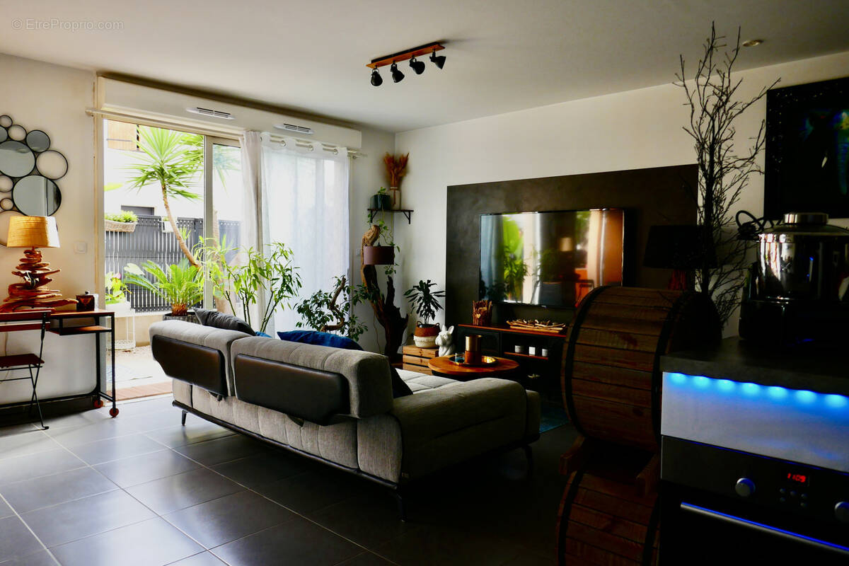 Appartement à LA FARLEDE