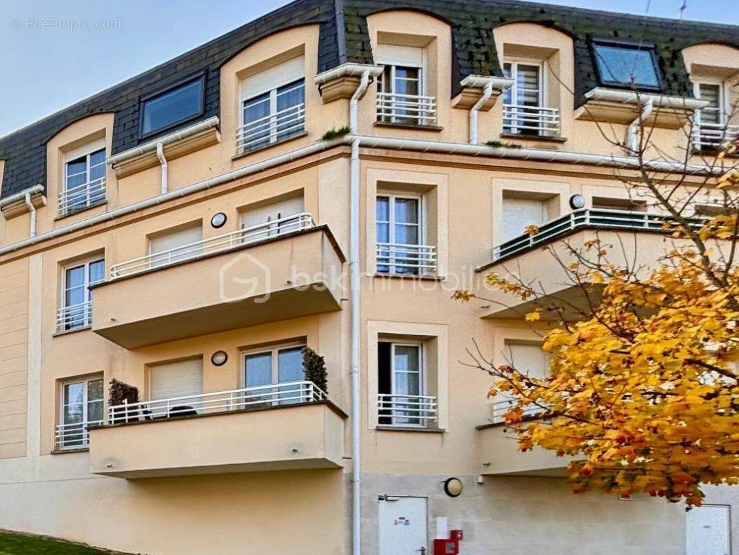 Appartement à PUISEUX-EN-FRANCE