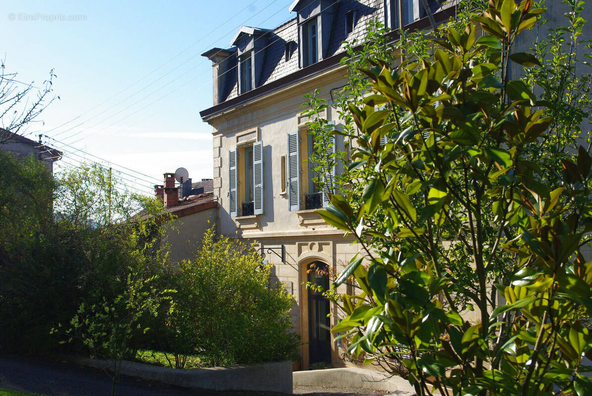 Photo 1 - Maison à LONS-LE-SAUNIER