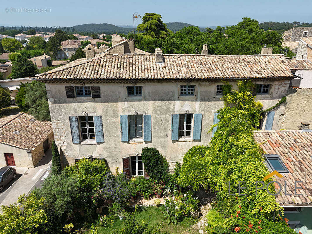 Maison à SAINT-PAUL-TROIS-CHATEAUX