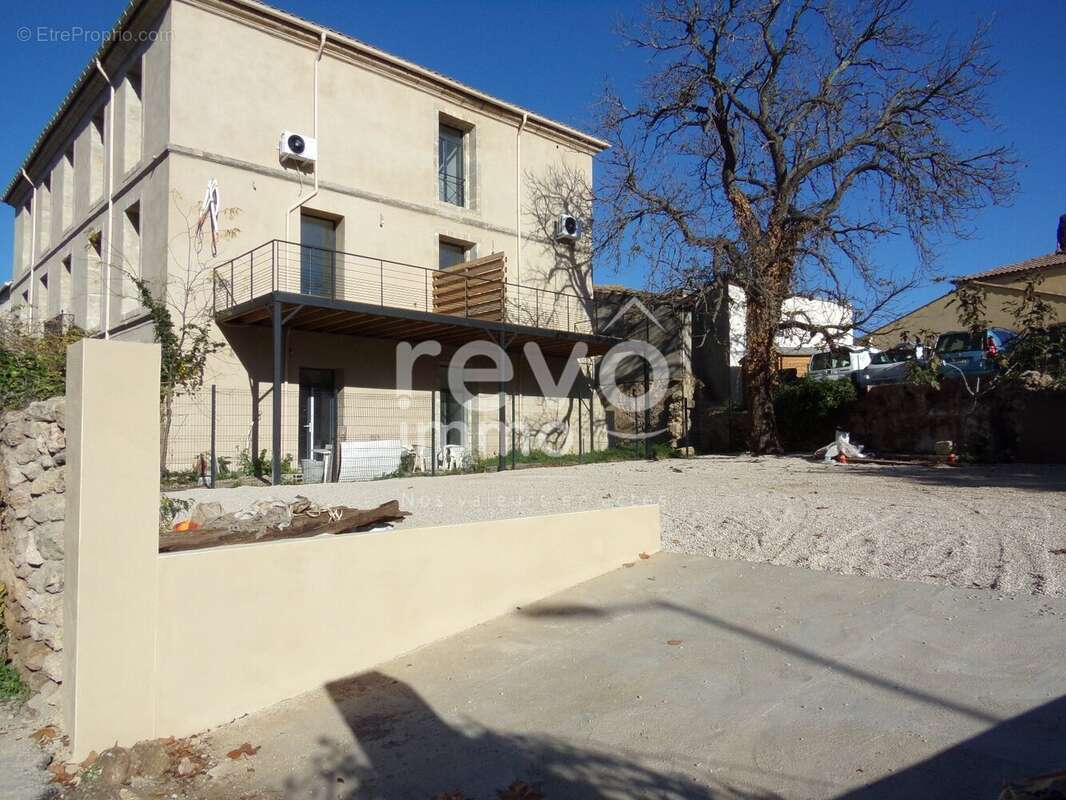 Appartement à PAULHAN