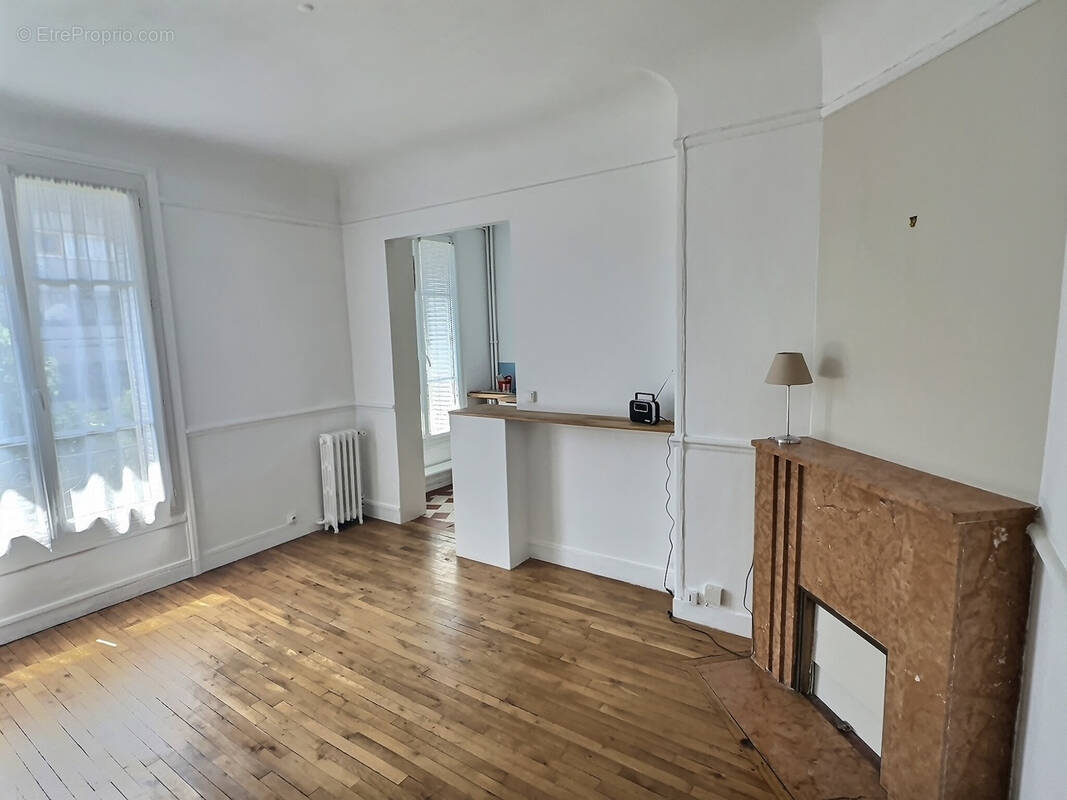 Appartement à IVRY-SUR-SEINE