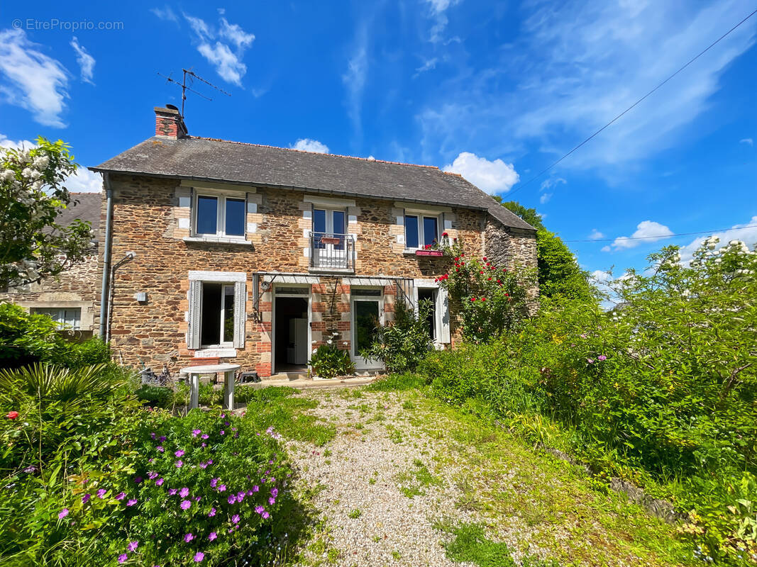 Maison à TAUPONT