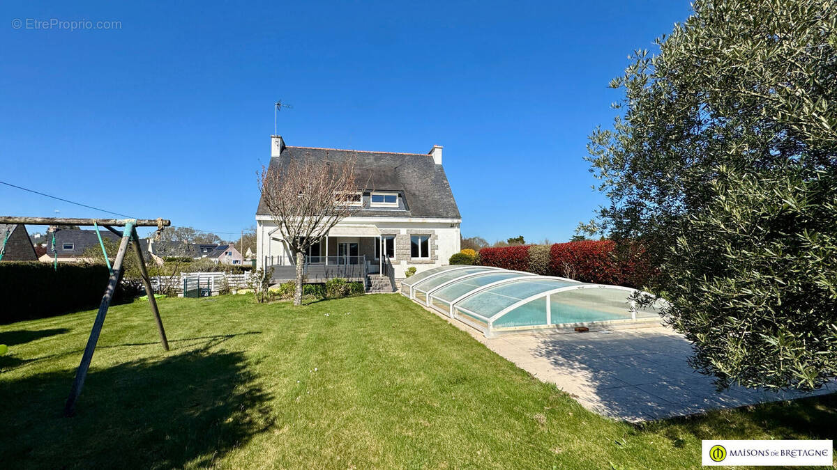 Maison à NEVEZ