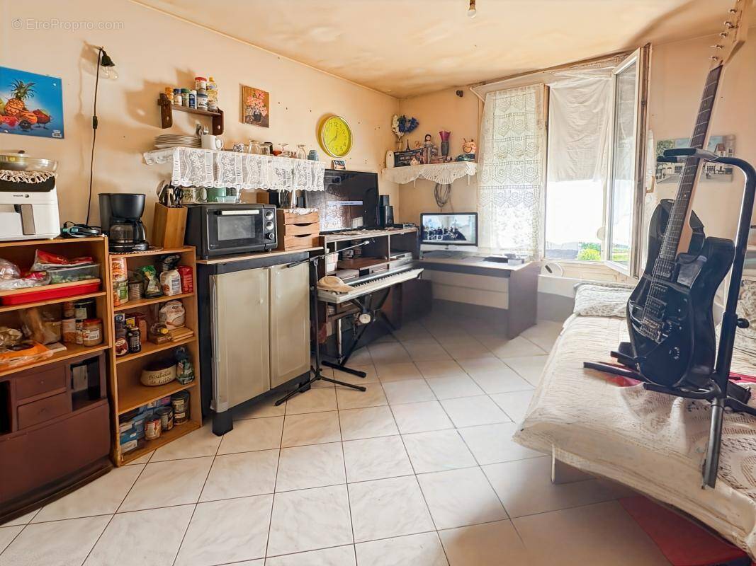Appartement à PERSAN