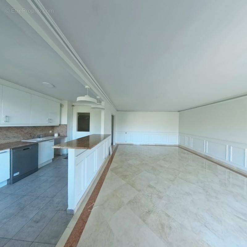 Appartement à SAINT-MAURICE