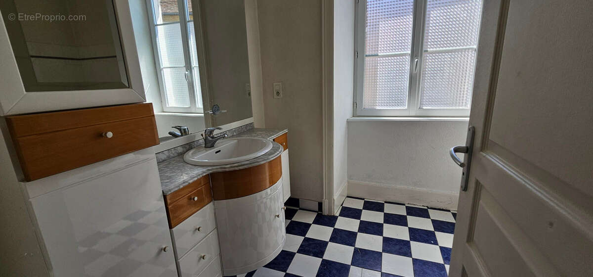 Maison à LUBERSAC