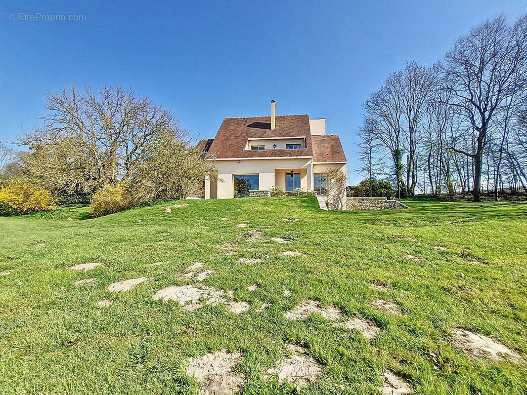 Maison à MAGNY-EN-VEXIN