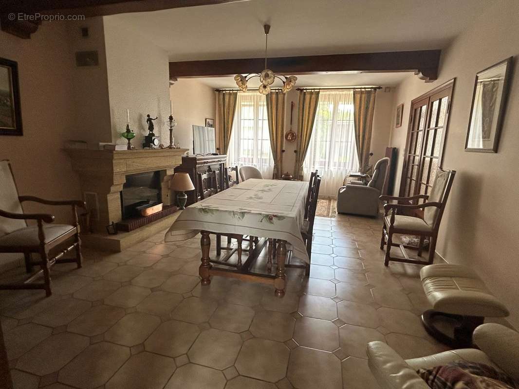 Maison à DORMANS