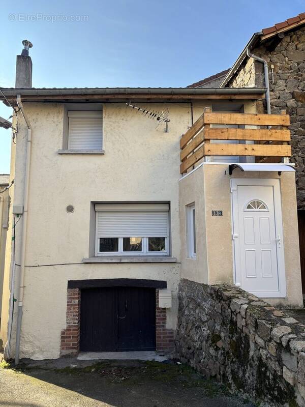 Maison à AUREC-SUR-LOIRE