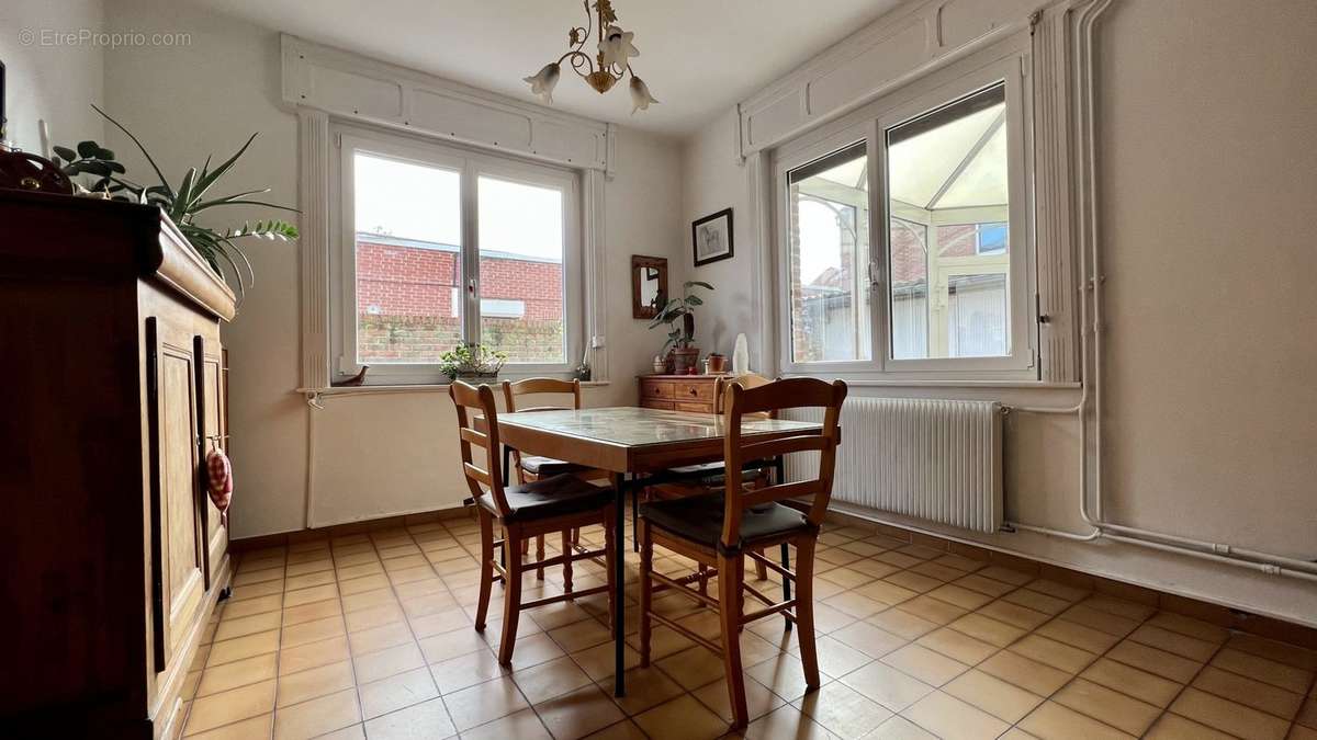 Maison à CAPPELLE-EN-PEVELE