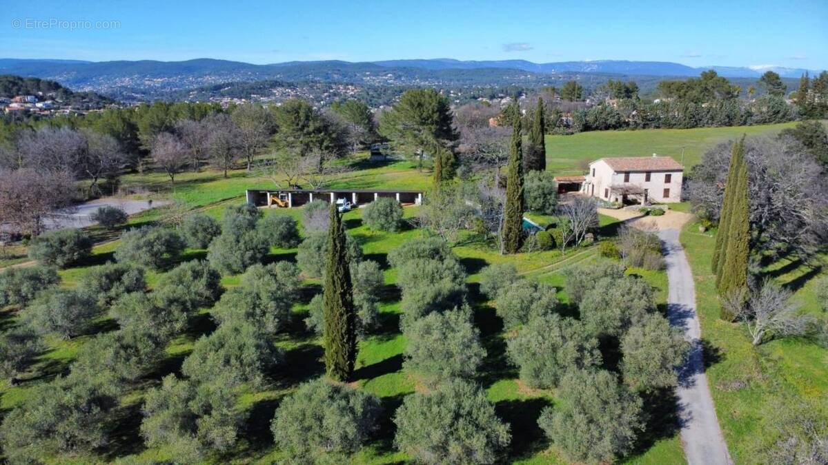 Maison à TRANS-EN-PROVENCE