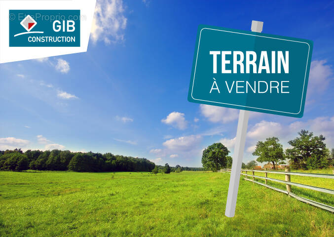 Terrain à MEDIS