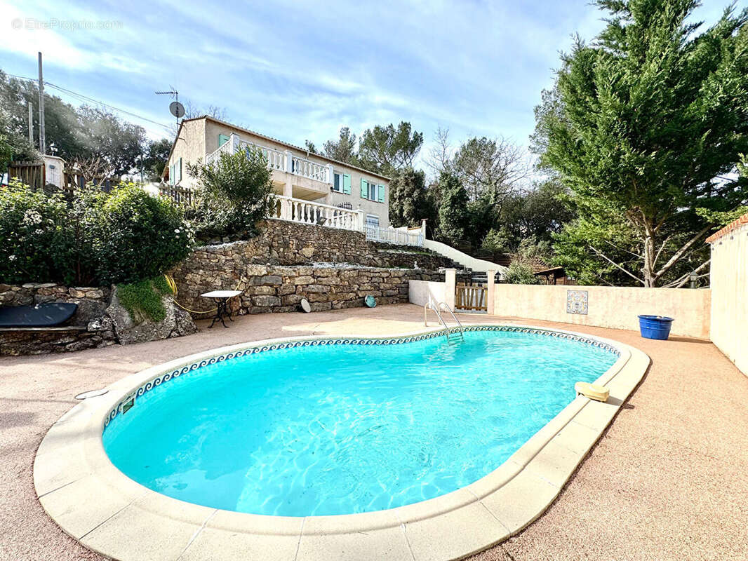 Maison à FLASSANS-SUR-ISSOLE