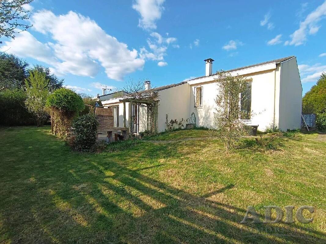 Maison à MOUSSY-LE-NEUF