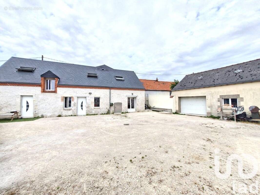 Photo 1 - Maison à SARAN