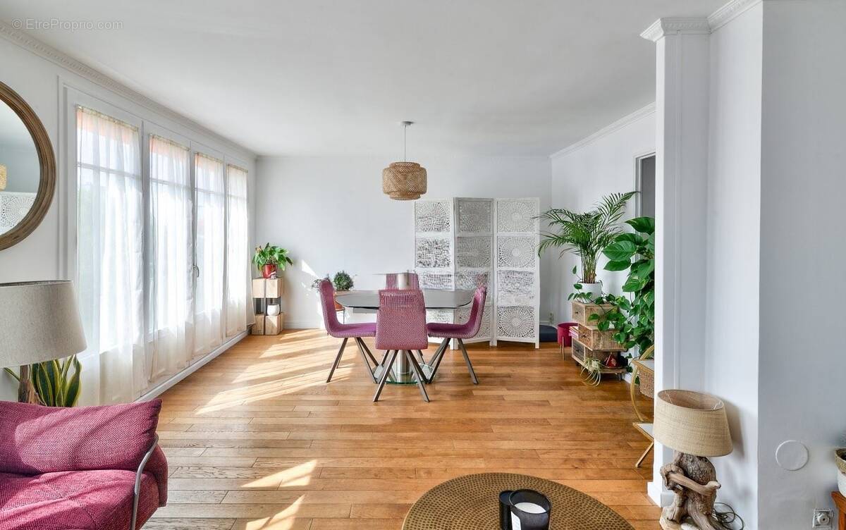 Appartement à VERSAILLES