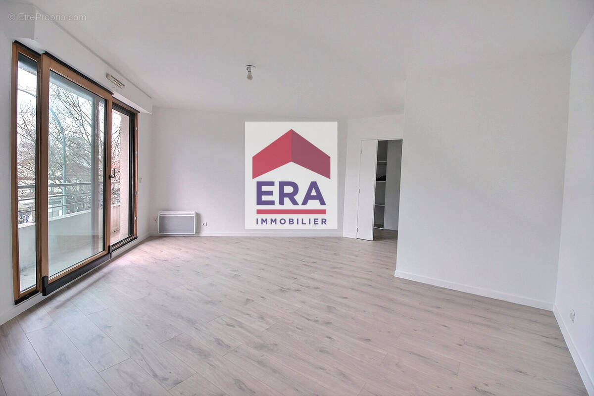 Appartement à SAINT-OUEN