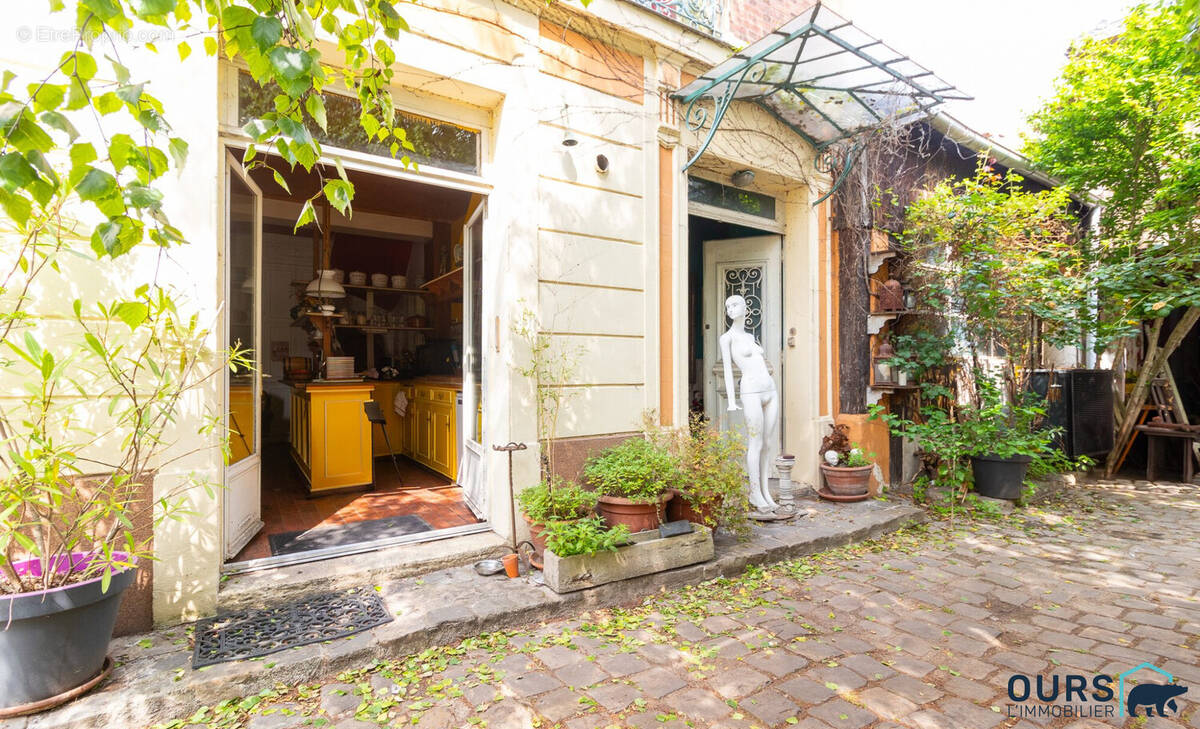 Maison à GENNEVILLIERS