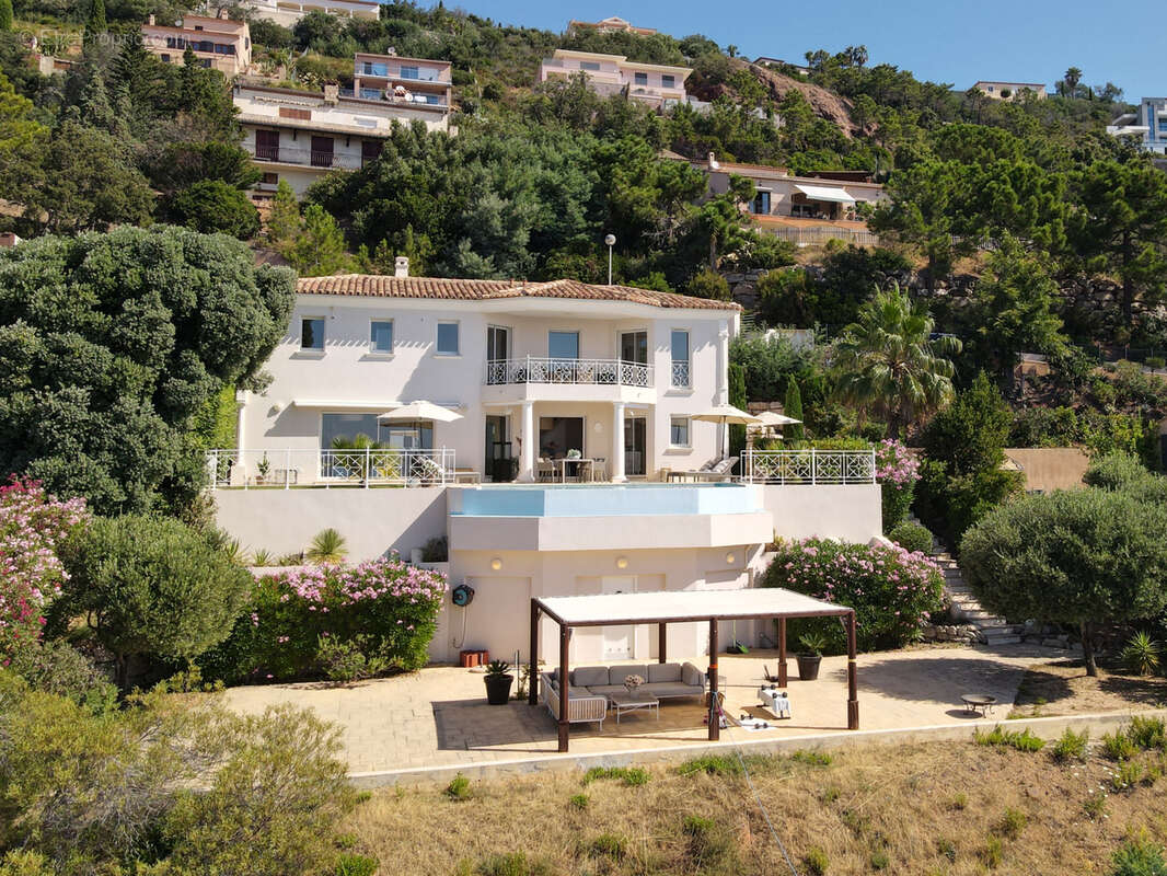 Maison à SAINT-RAPHAEL