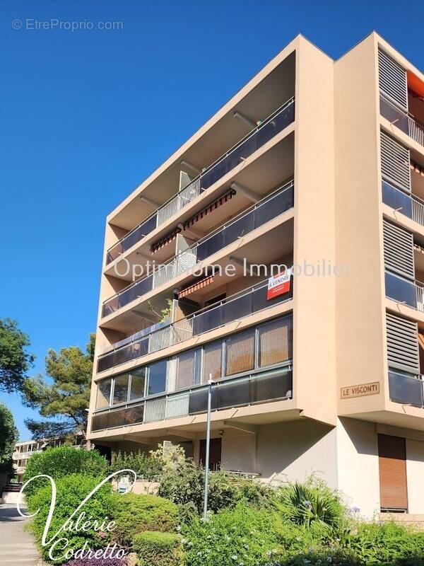 Appartement à HYERES