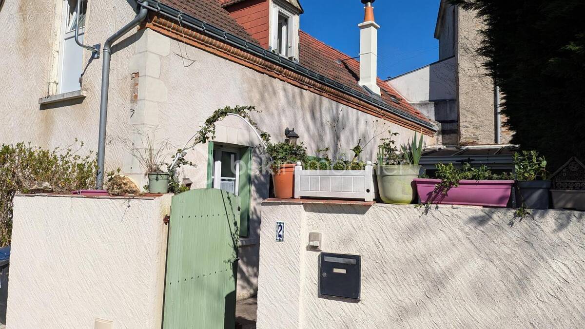 Maison à LA MEMBROLLE-SUR-CHOISILLE