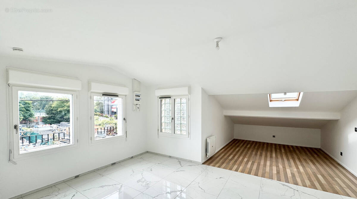 Appartement à SAINT-DENIS
