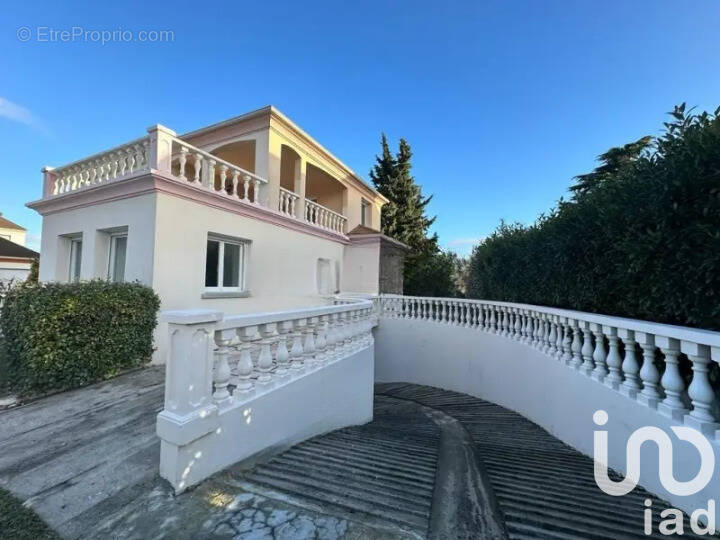 Photo 1 - Maison à CARRIERES-SUR-SEINE